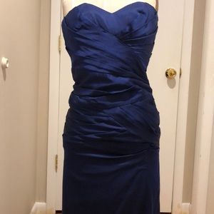 Beautiful silk navy blue Nicole Miller dress❤️